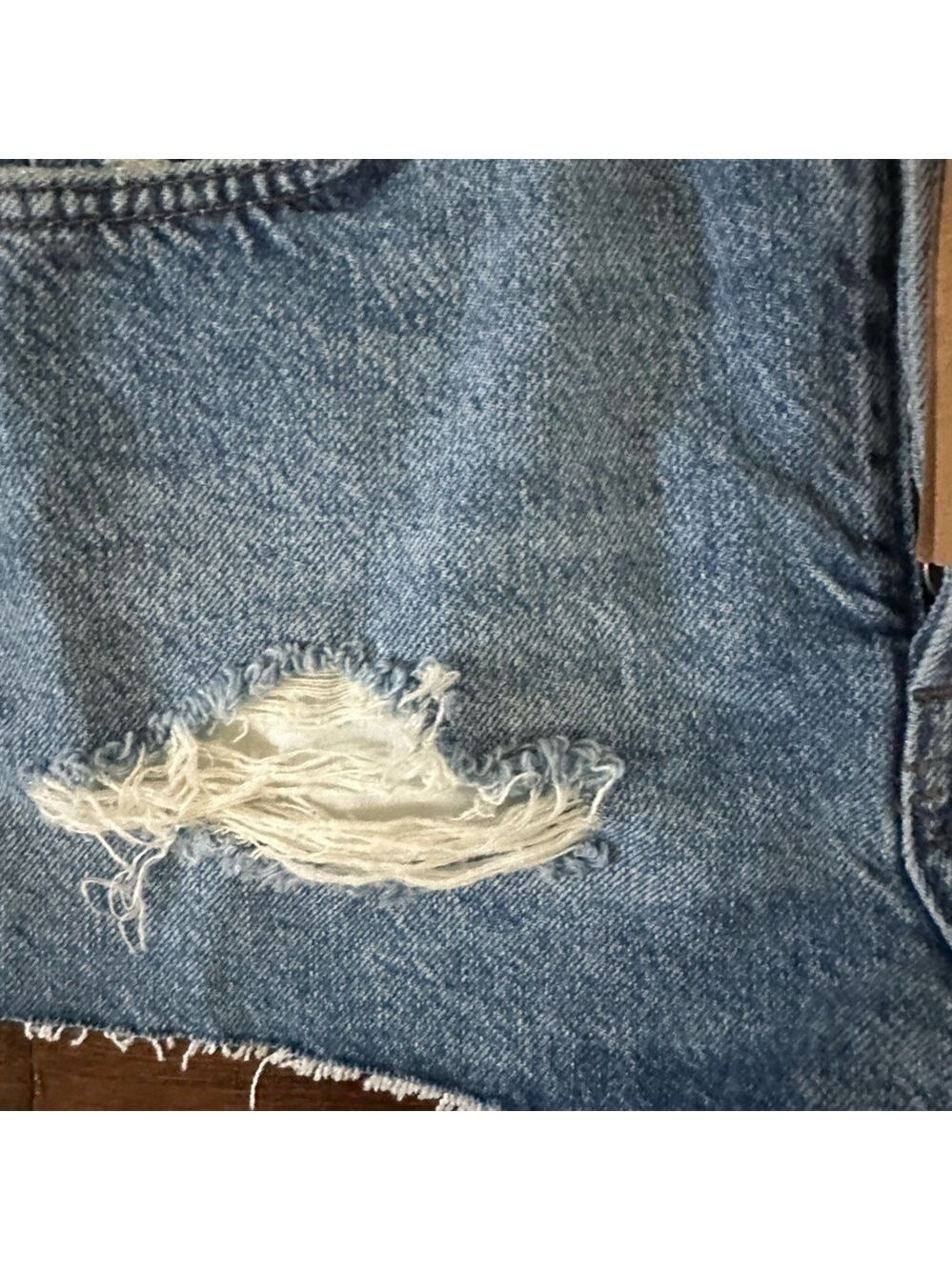 REFORMATION-Dixie High Rise Jean shorts- Colorado blue, size 25 NWT. - Picture 12 of 14